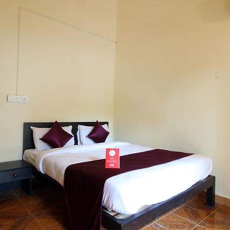 Oyo 10385 Hotel Nirmala Vilas Candolim Kültér fotó
