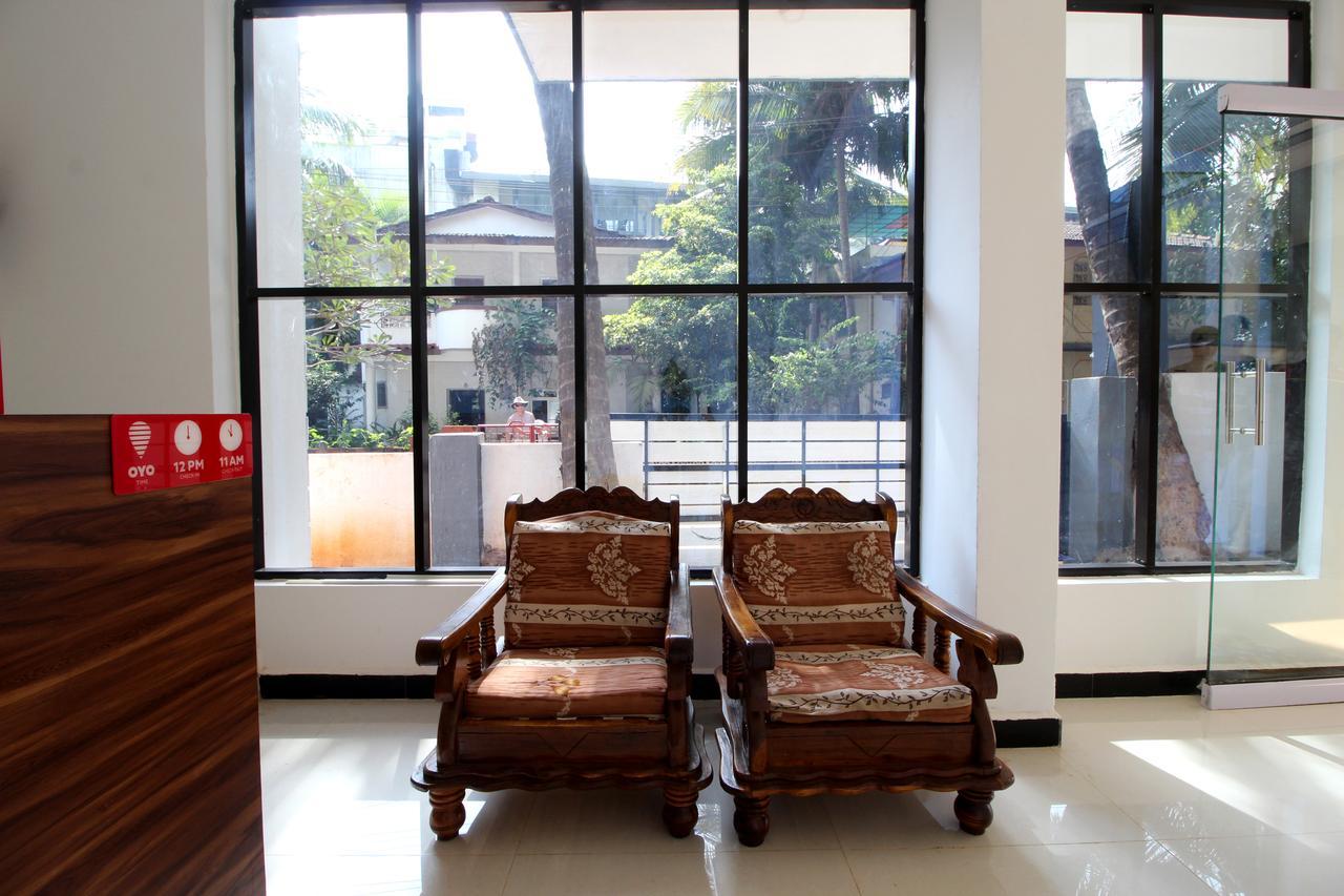 Oyo 10385 Hotel Nirmala Vilas Candolim Kültér fotó